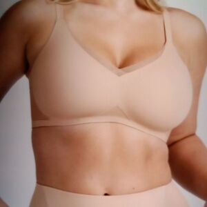 Honeylove Soft Cream Bra Crossover Bra Womens 38/C Intimates